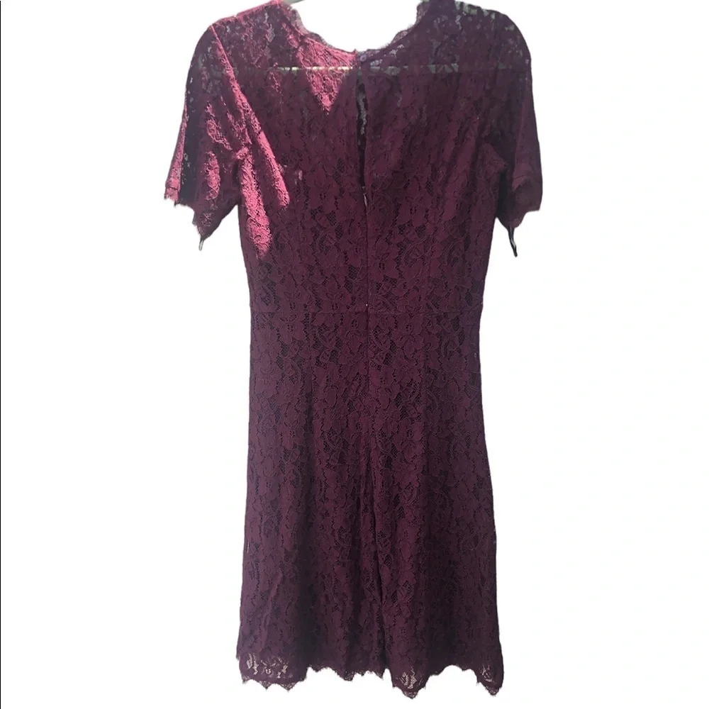 ARITIZIA BABATON LORNA MAROON LACE SHORT SLEEVE DRESS - Picture 2 of 5